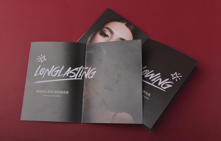 上海彩頁印刷公司_25 年經(jīng)驗_從創(chuàng)意到成品_雙重質(zhì)檢保障品質(zhì)